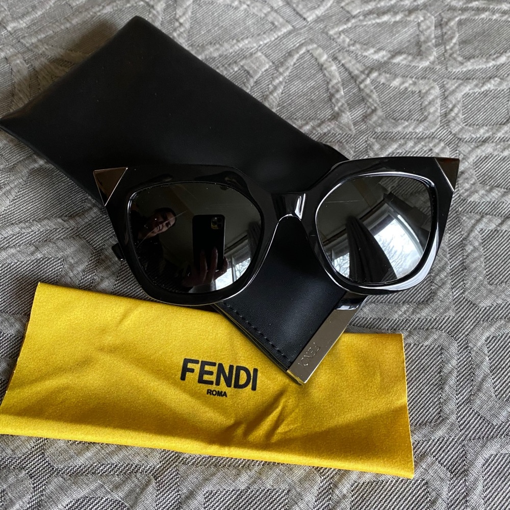 Fendi Sunglass!